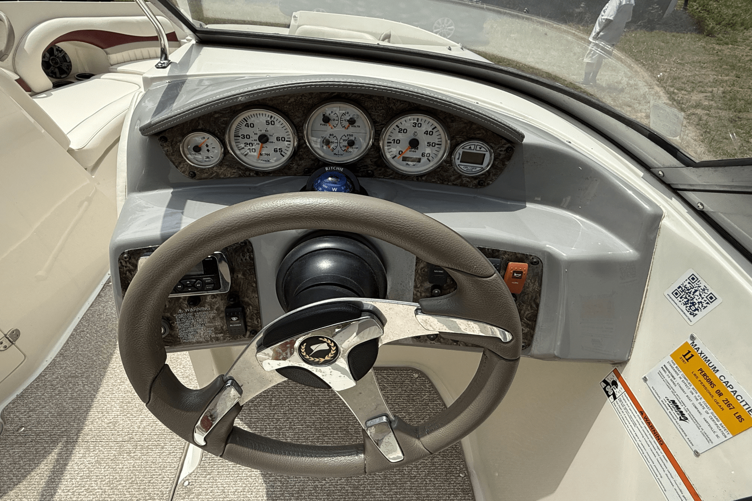 2013 Stingray 215 LR Image Thumbnail #9