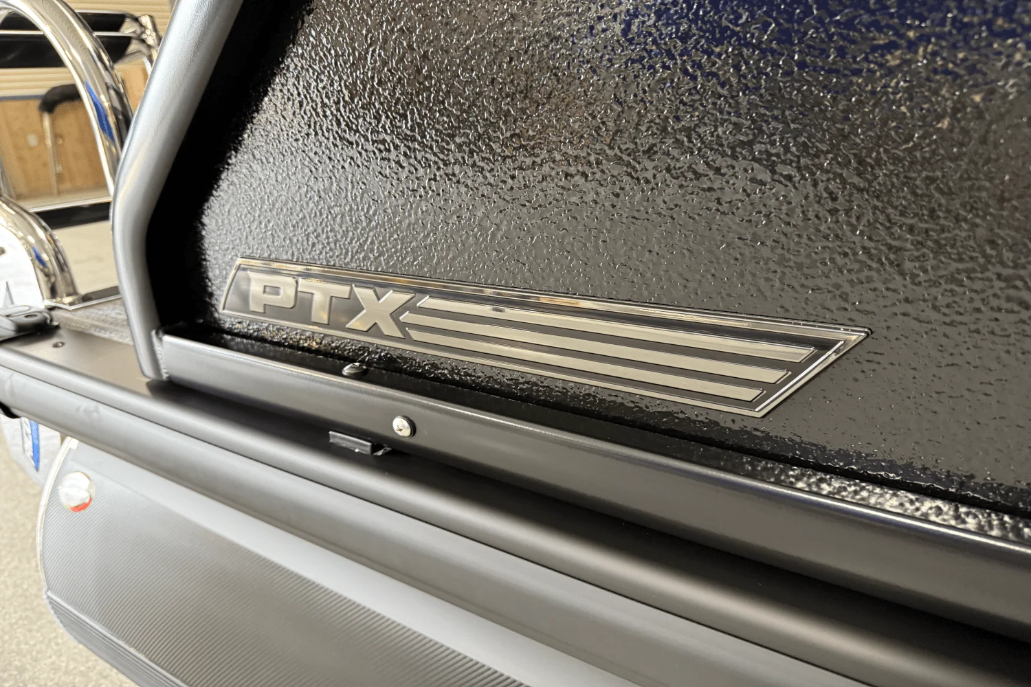 2026 Premier 230SOLARIS Image Thumbnail #17