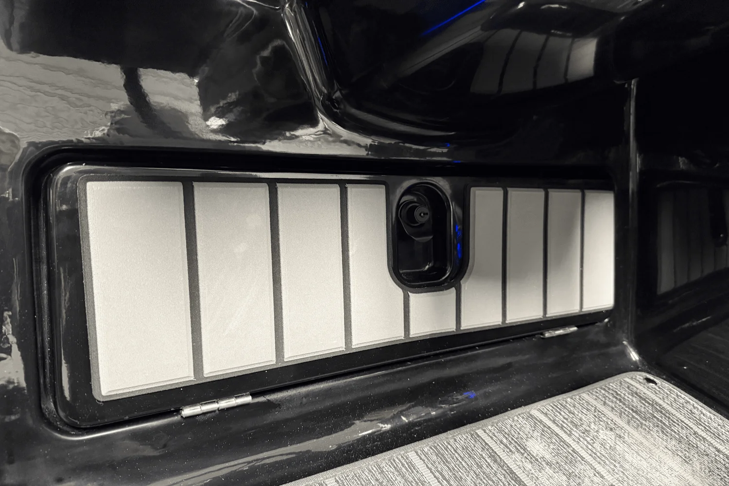 2026 Premier 230SOLARIS Image Thumbnail #74