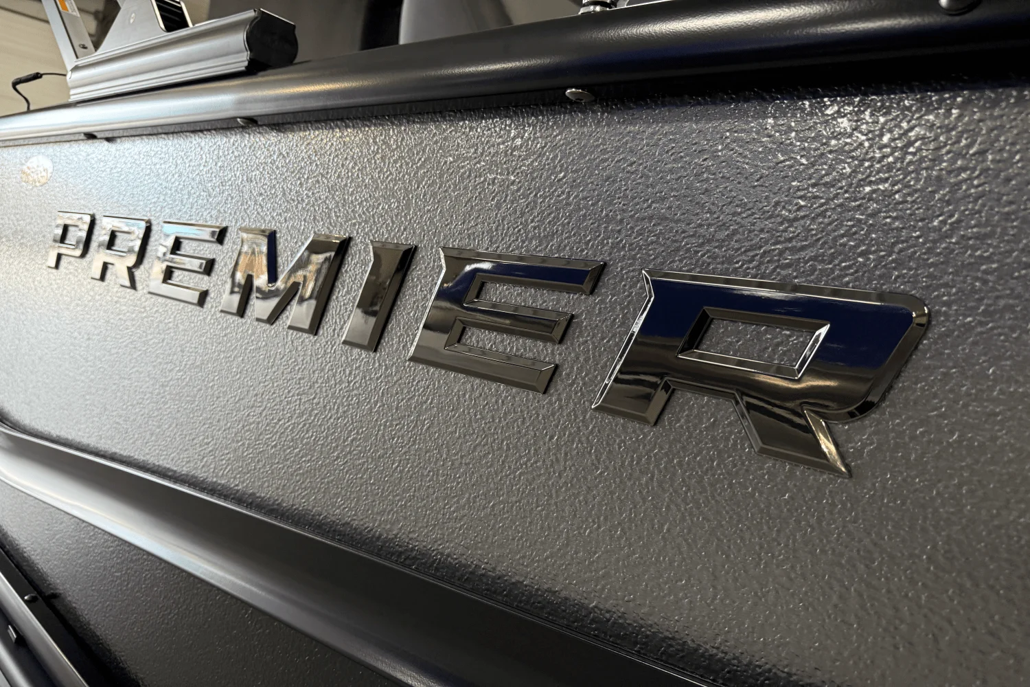 2026 Premier 230SOLARIS Image Thumbnail #15