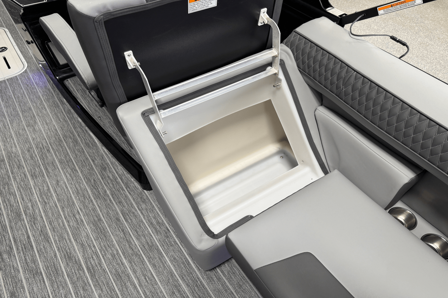 2026 Premier 230SOLARIS Image Thumbnail #42