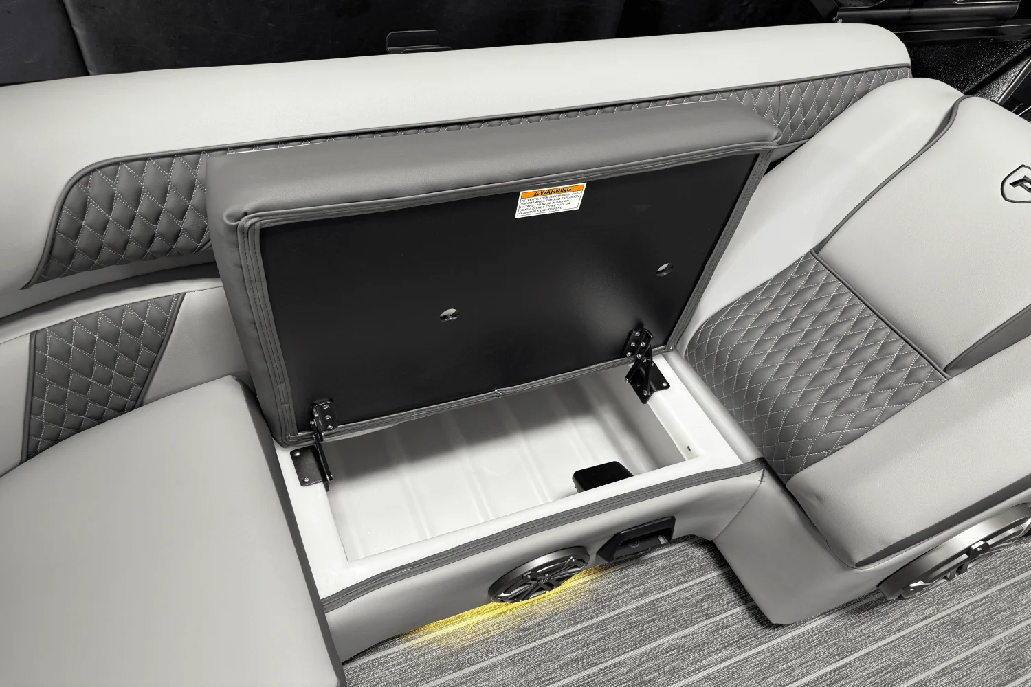 2026 Premier 230SOLARIS Image Thumbnail #30