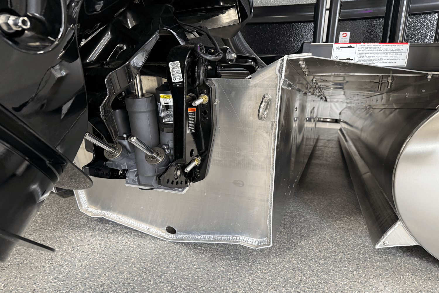 2026 Premier 230SOLARIS Image Thumbnail #20