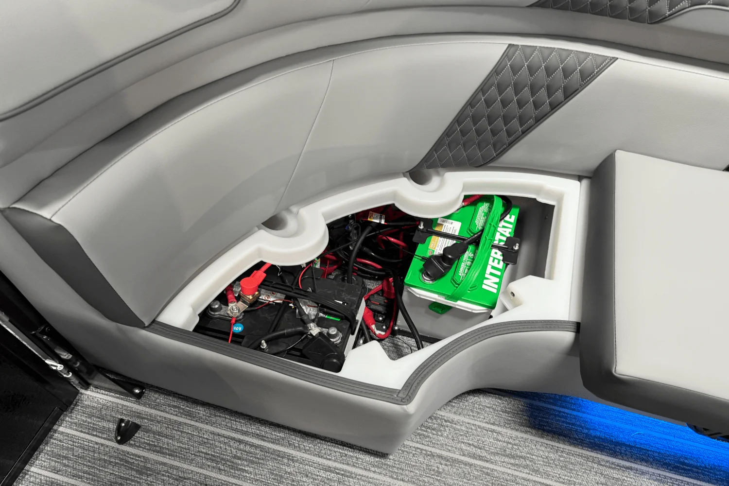 2026 Premier 230SOLARIS Image Thumbnail #28