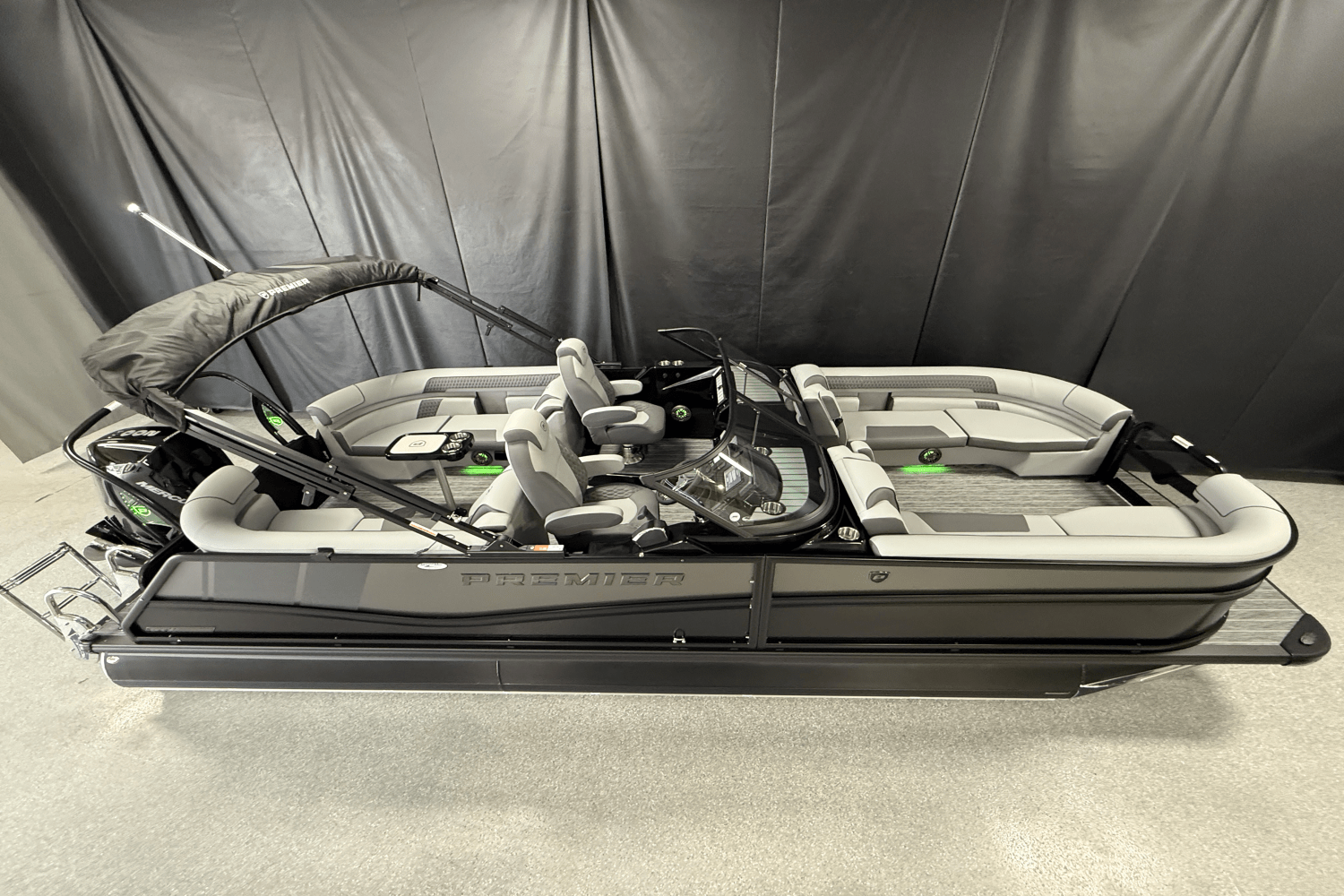 2026 Premier 230SOLARIS Image Thumbnail #2