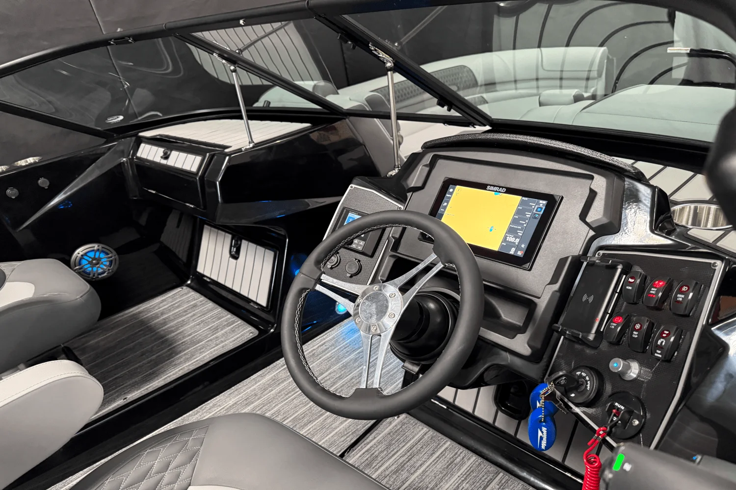 2026 Premier 230SOLARIS Image Thumbnail #11