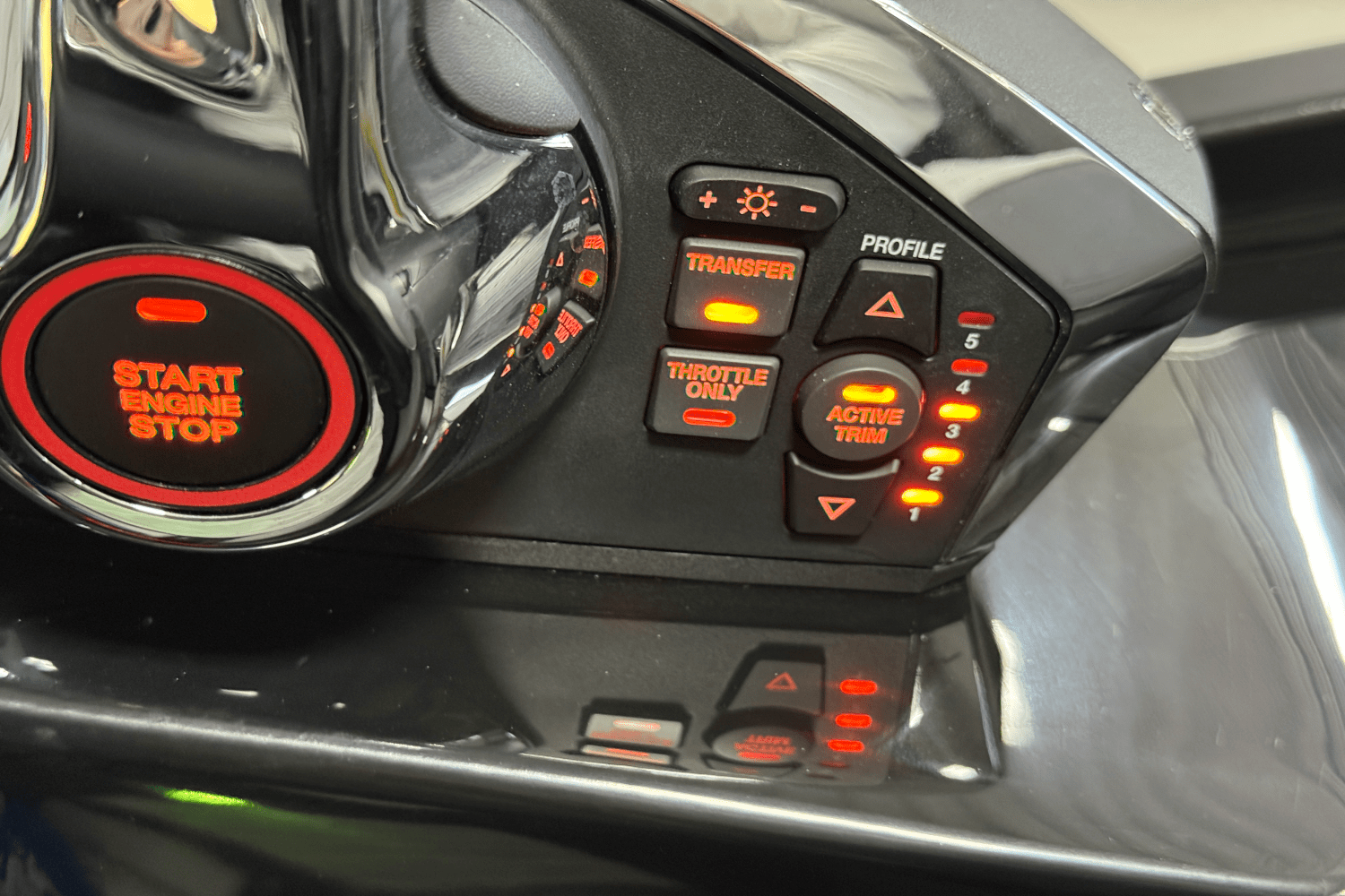 2026 Premier 230SOLARIS Image Thumbnail #69