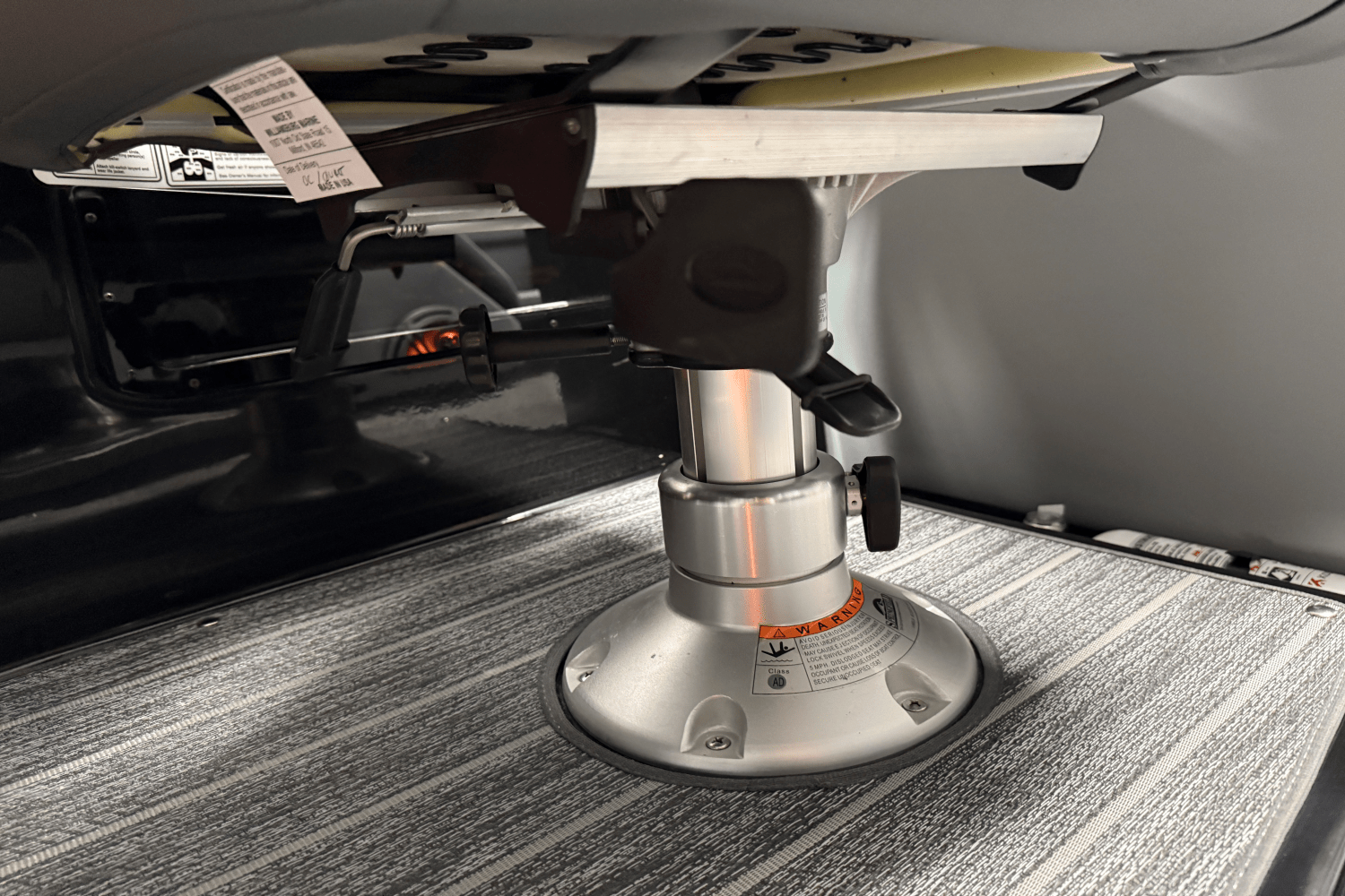 2026 Premier 230SOLARIS Image Thumbnail #58