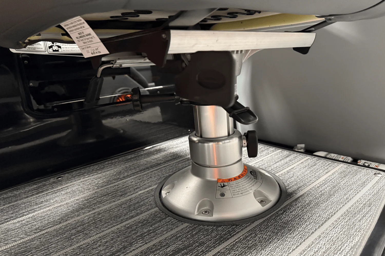 2026 Premier 230SOLARIS Image Thumbnail #58