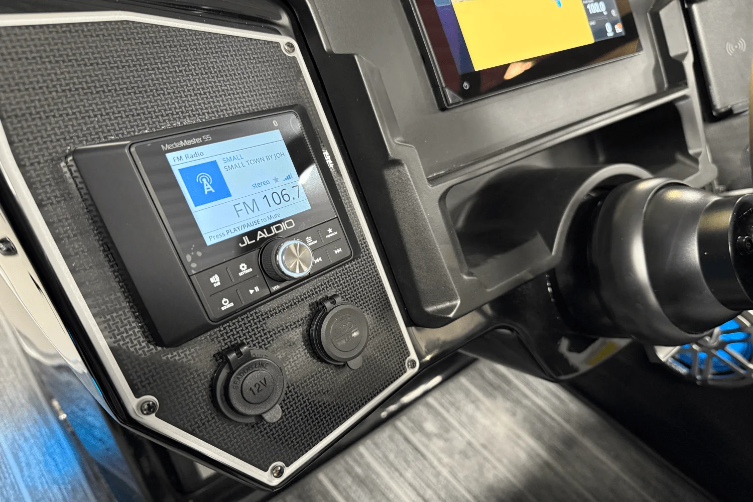 2026 Premier 230SOLARIS Image Thumbnail #61