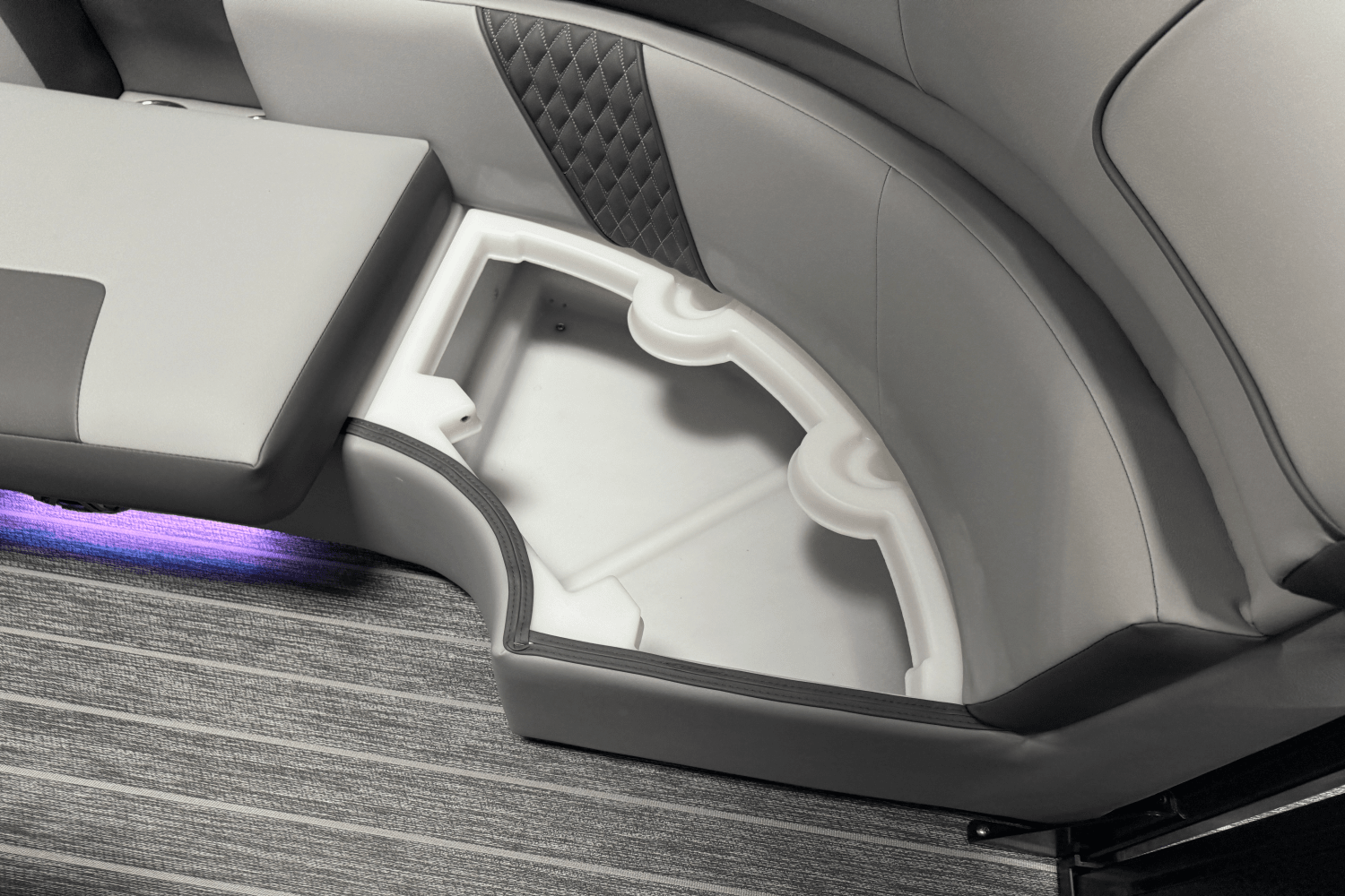 2026 Premier 230SOLARIS Image Thumbnail #38