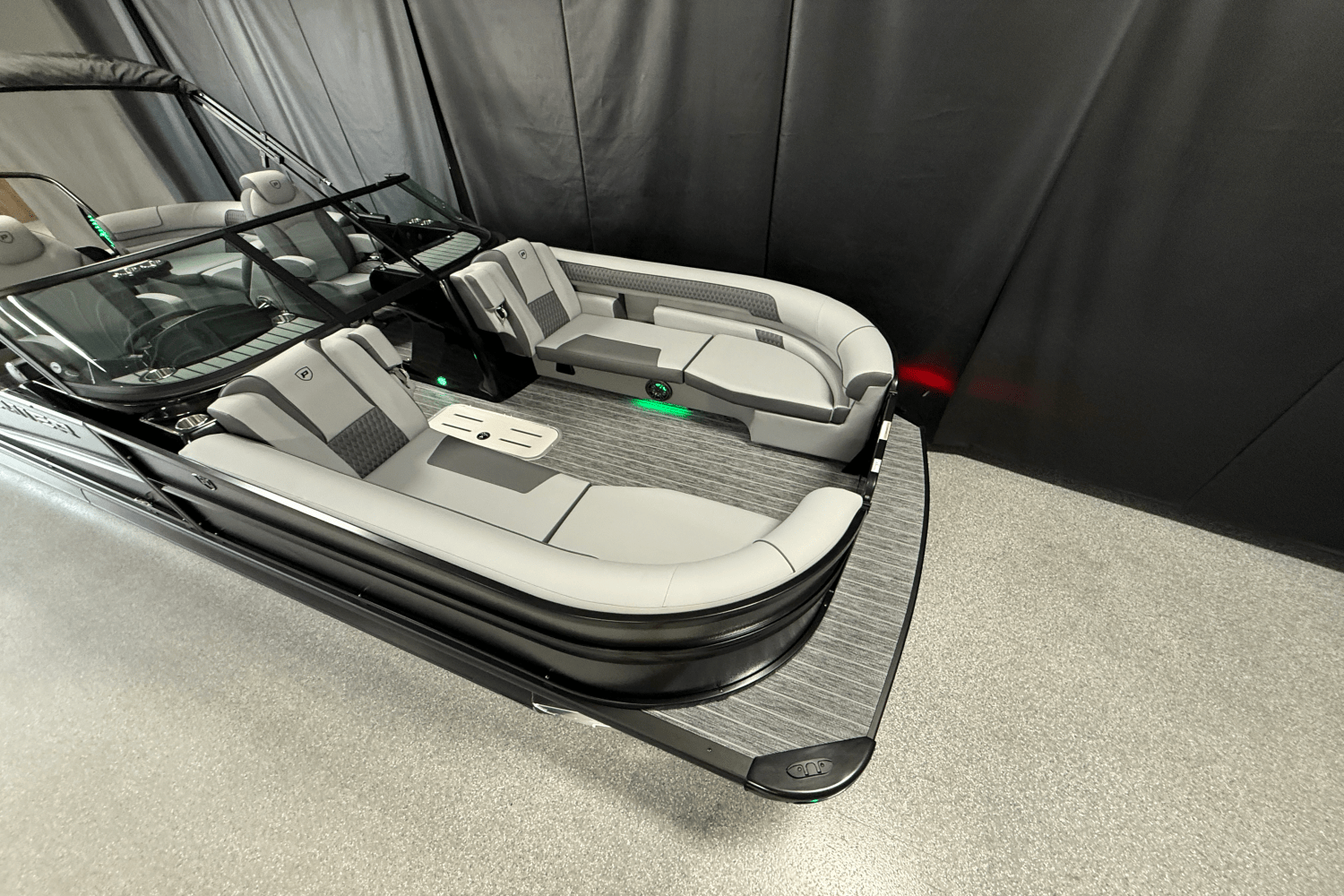 2026 Premier 230SOLARIS Image Thumbnail #12