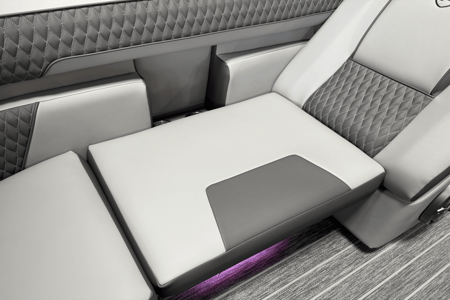 2026 Premier 230SOLARIS Image Thumbnail #29