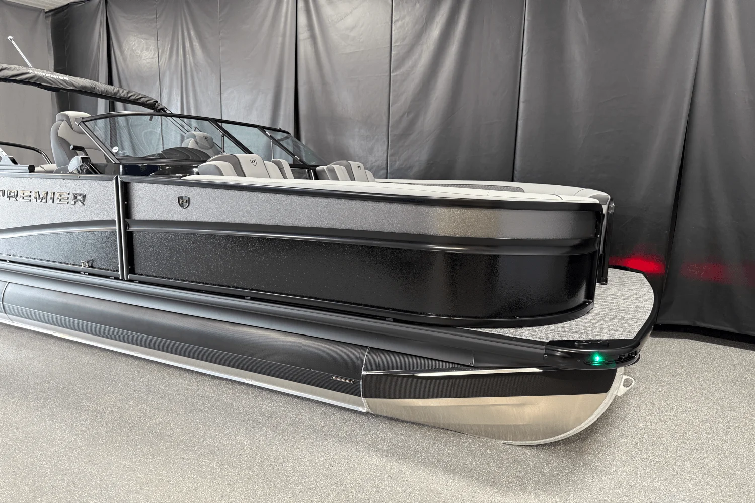 2026 Premier 230SOLARIS Image Thumbnail #4