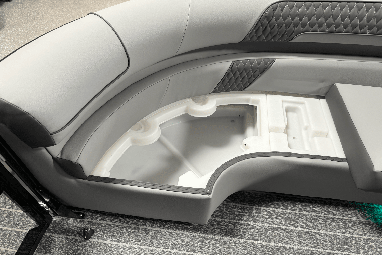 2026 Premier 230SOLARIS Image Thumbnail #86