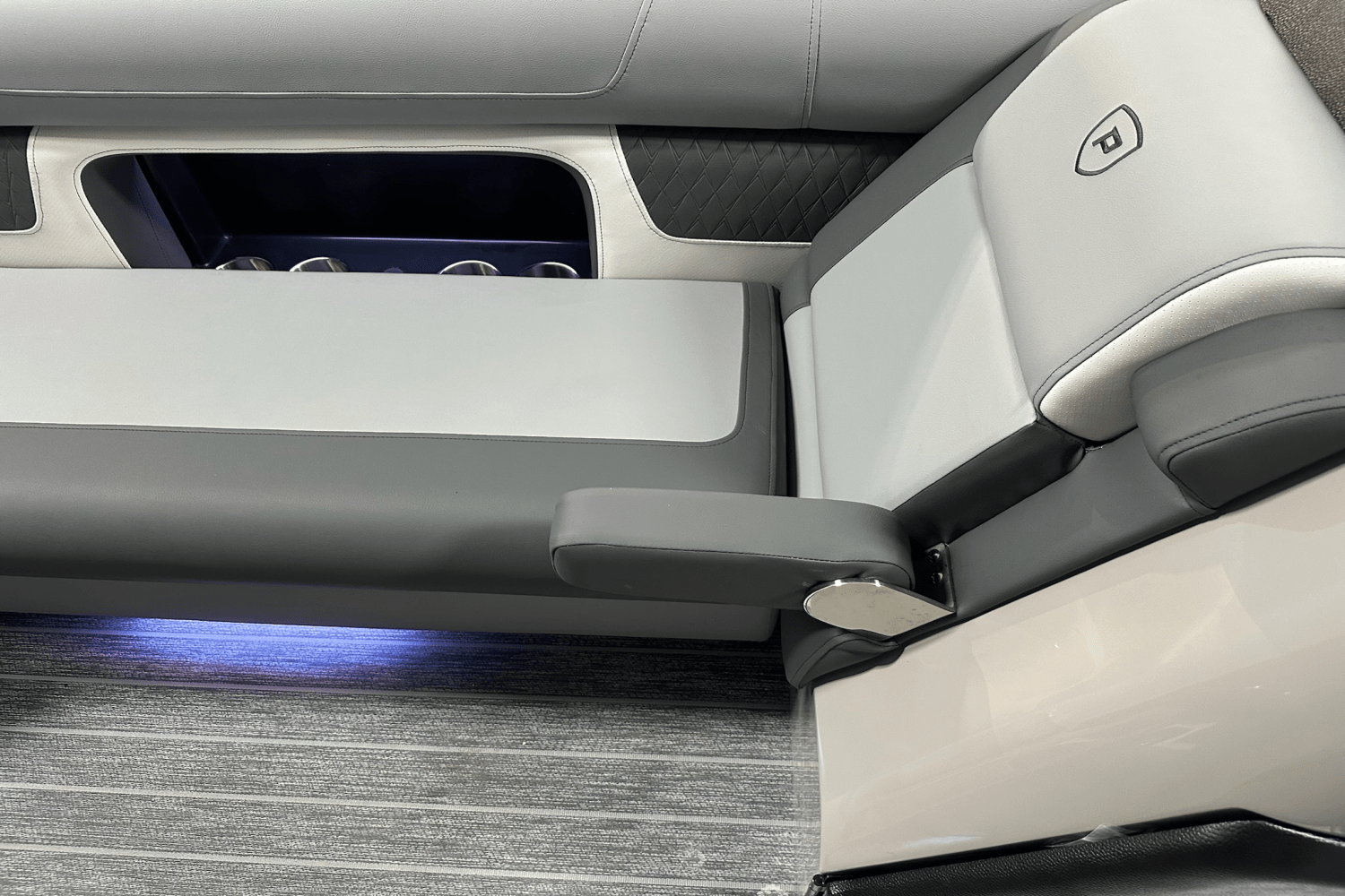 2026 Premier 250SOLARIS Image Thumbnail #66