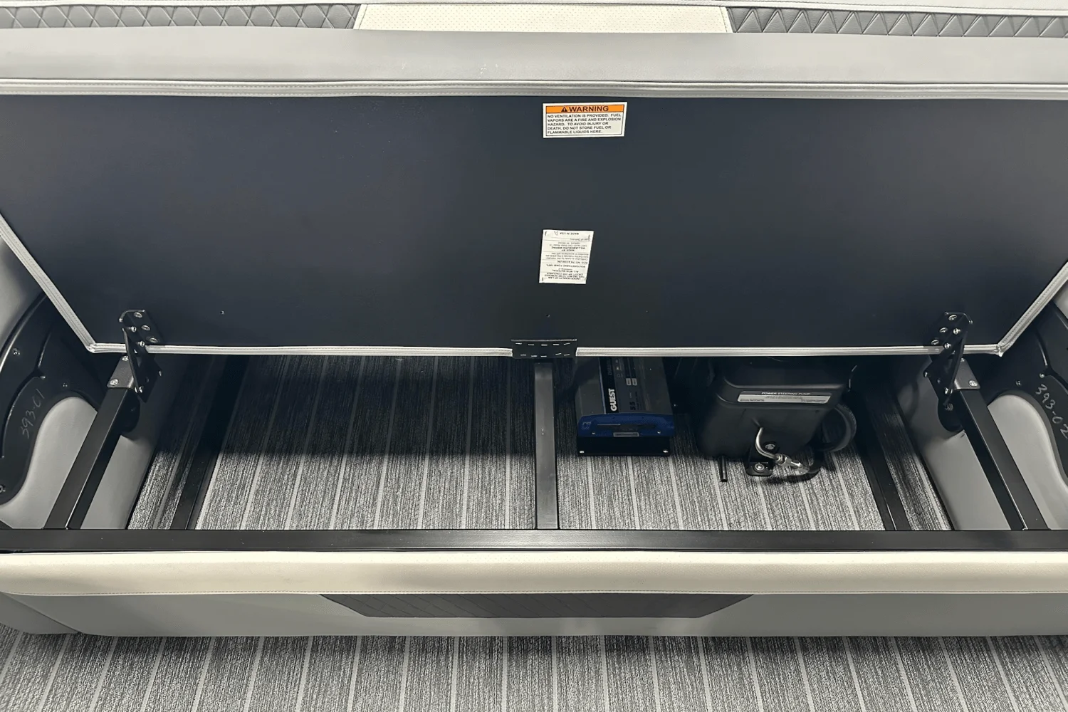 2026 Premier 250SOLARIS Image Thumbnail #31