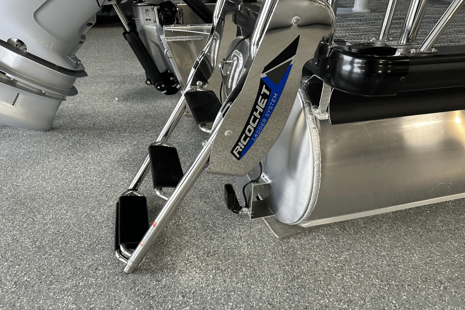 2026 Premier 250SOLARIS Image Thumbnail #17