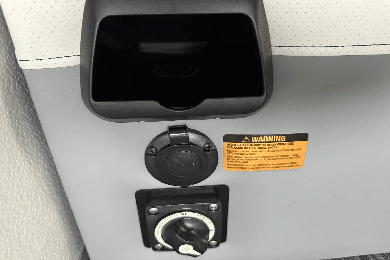 2026 Premier 250SOLARIS Image Thumbnail #23