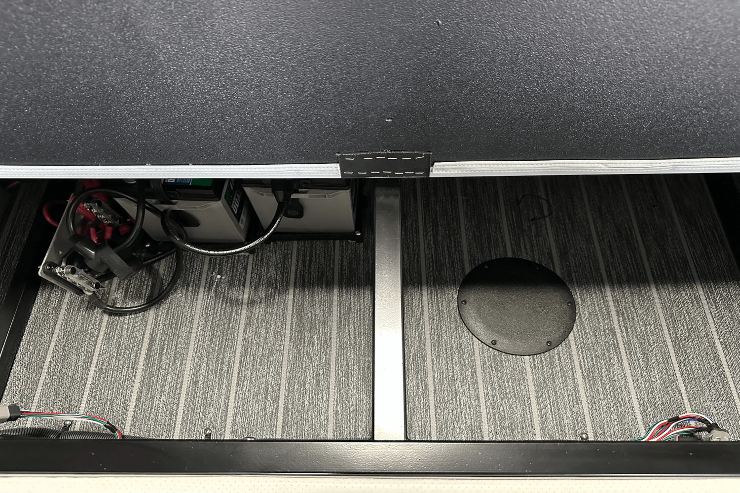 2026 Premier 250SOLARIS Image Thumbnail #26