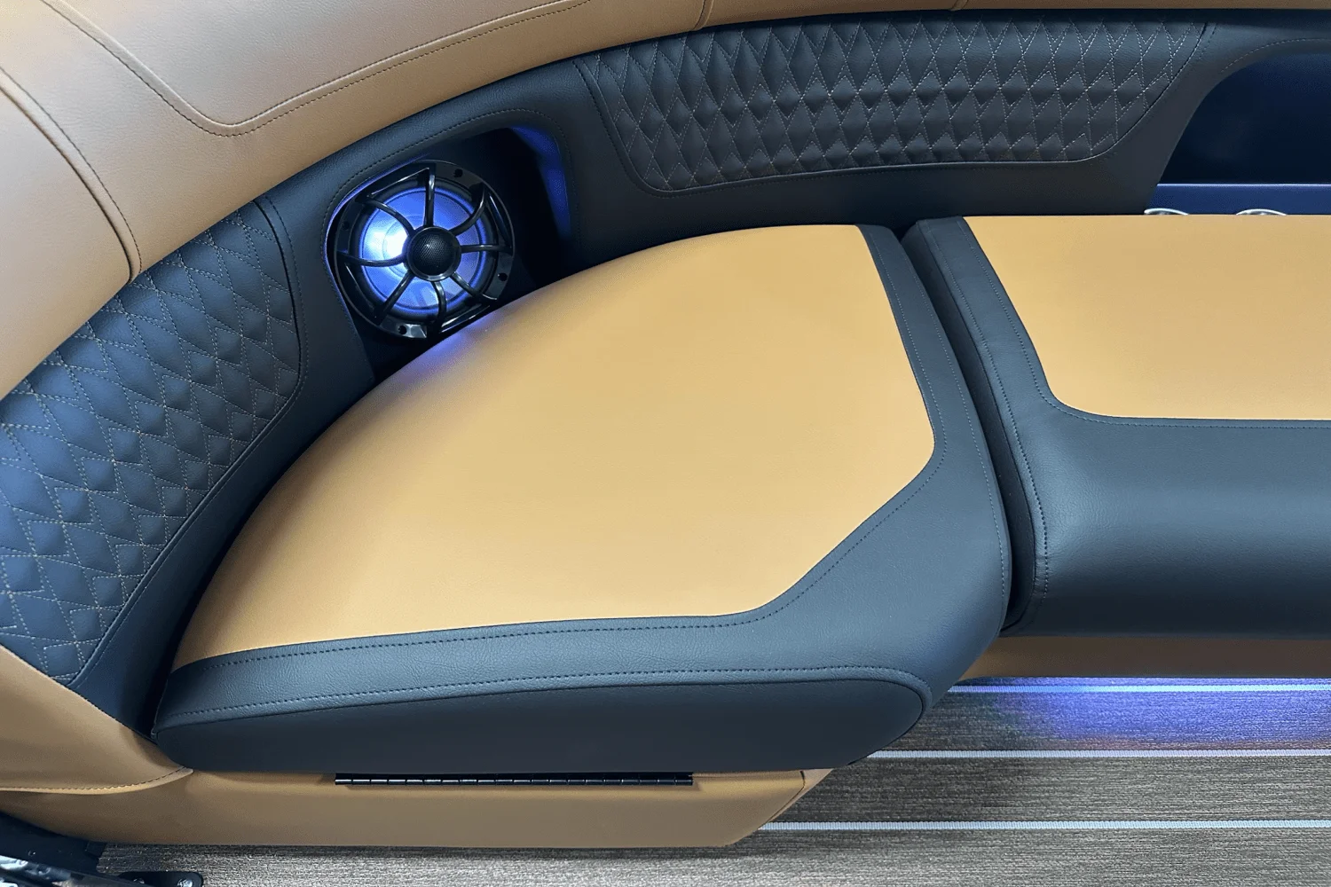 2026 Premier 250SOLARIS Image Thumbnail #61