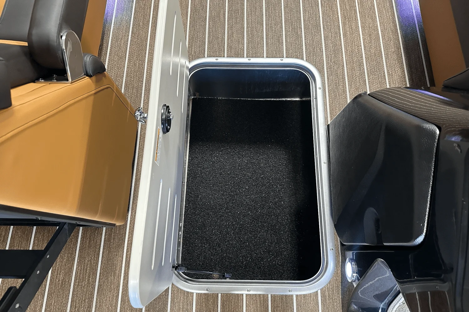 2026 Premier 250SOLARIS Image Thumbnail #45