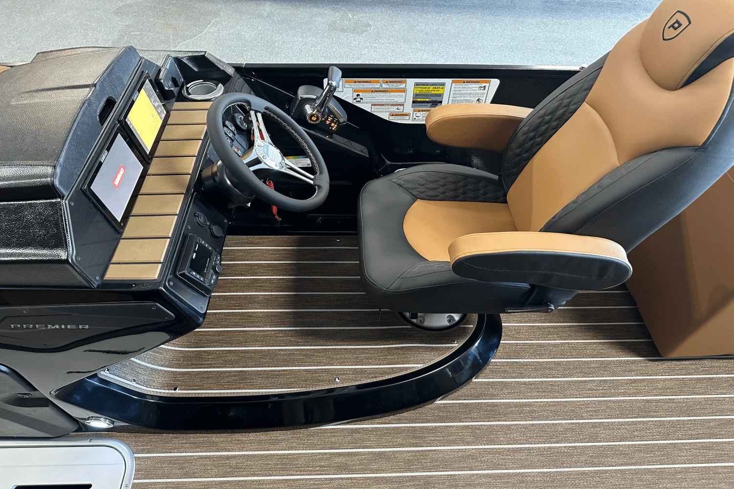 2026 Premier 250SOLARIS Image Thumbnail #34