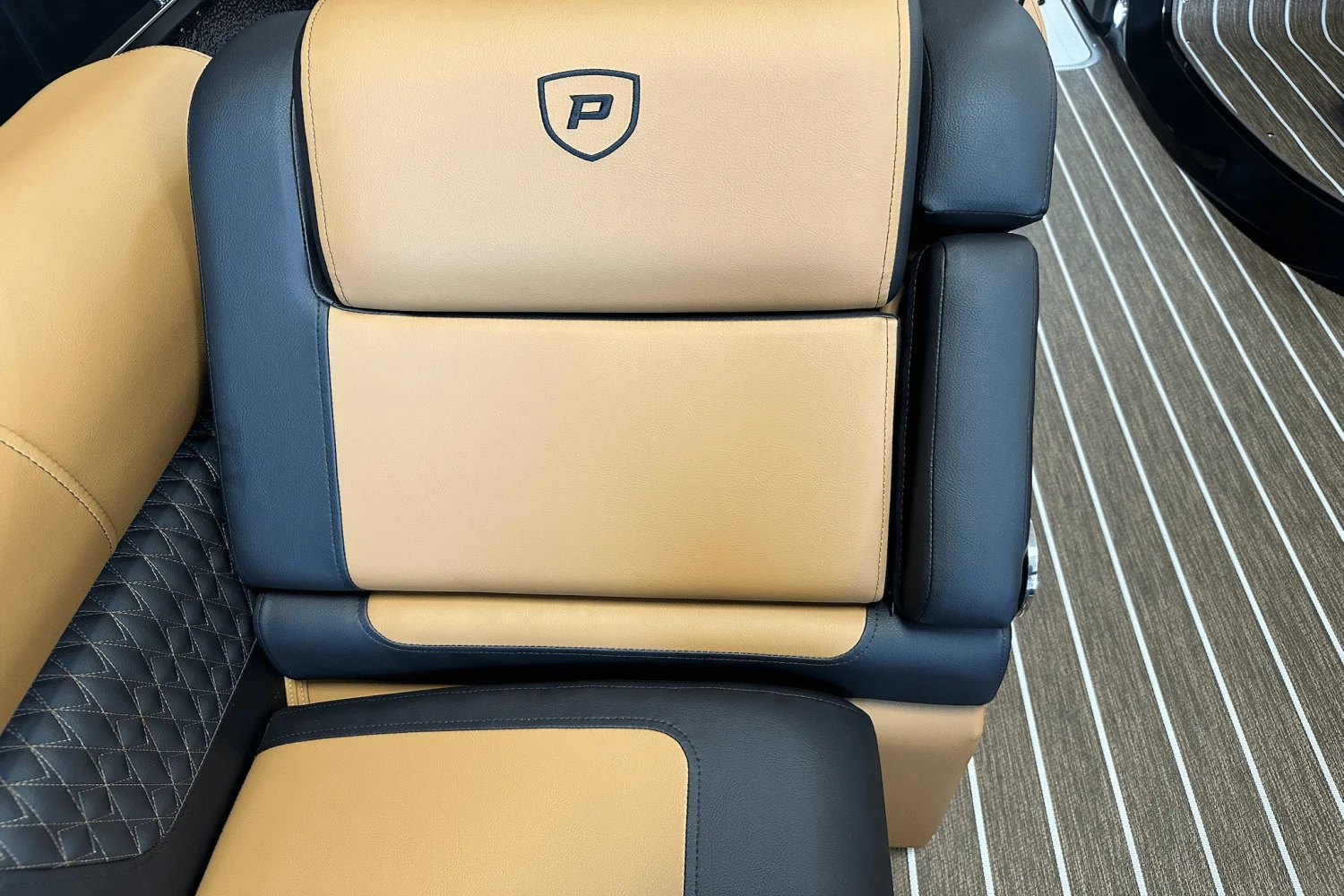 2026 Premier 250SOLARIS Image Thumbnail #15