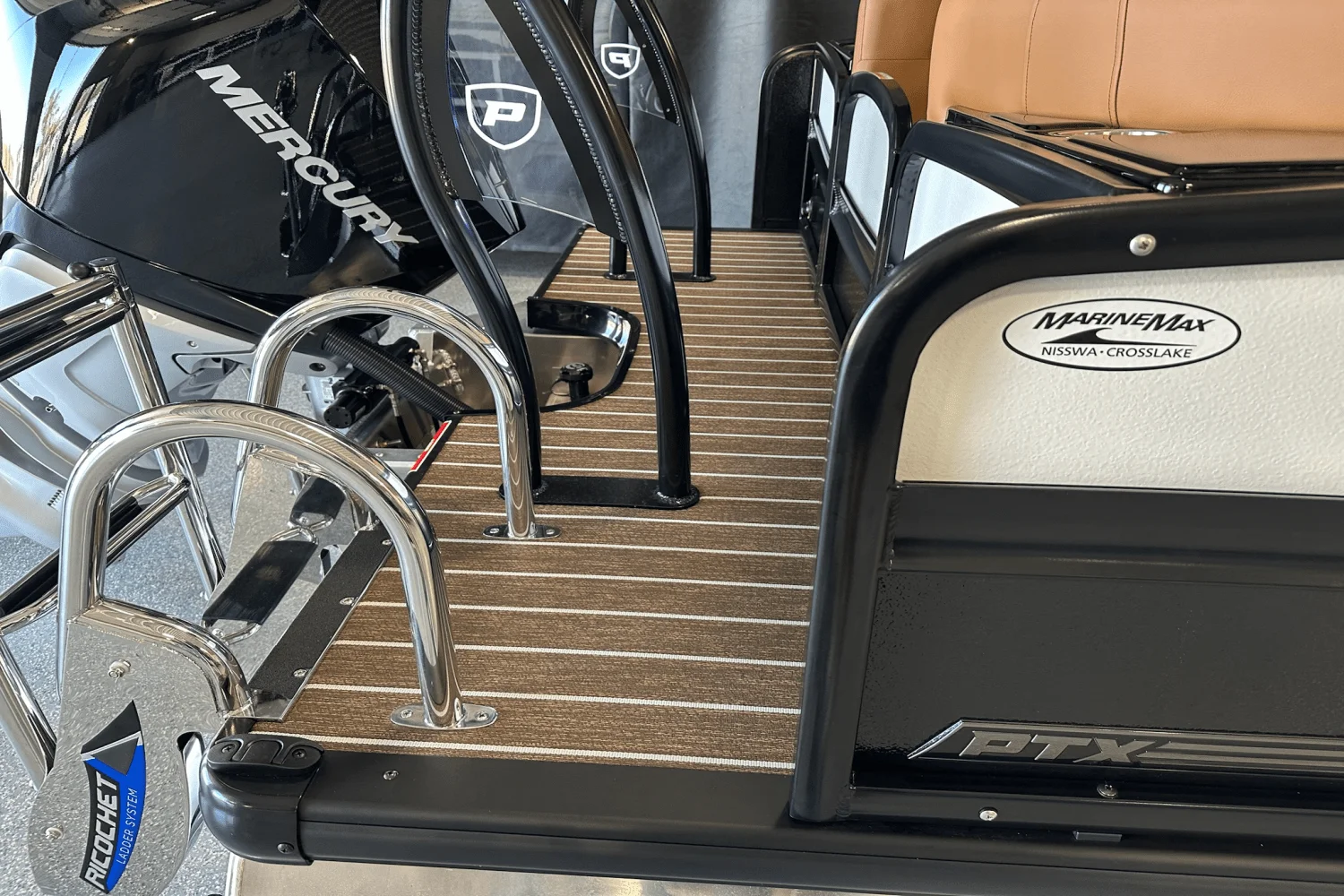 2026 Premier 250SOLARIS Image Thumbnail #2