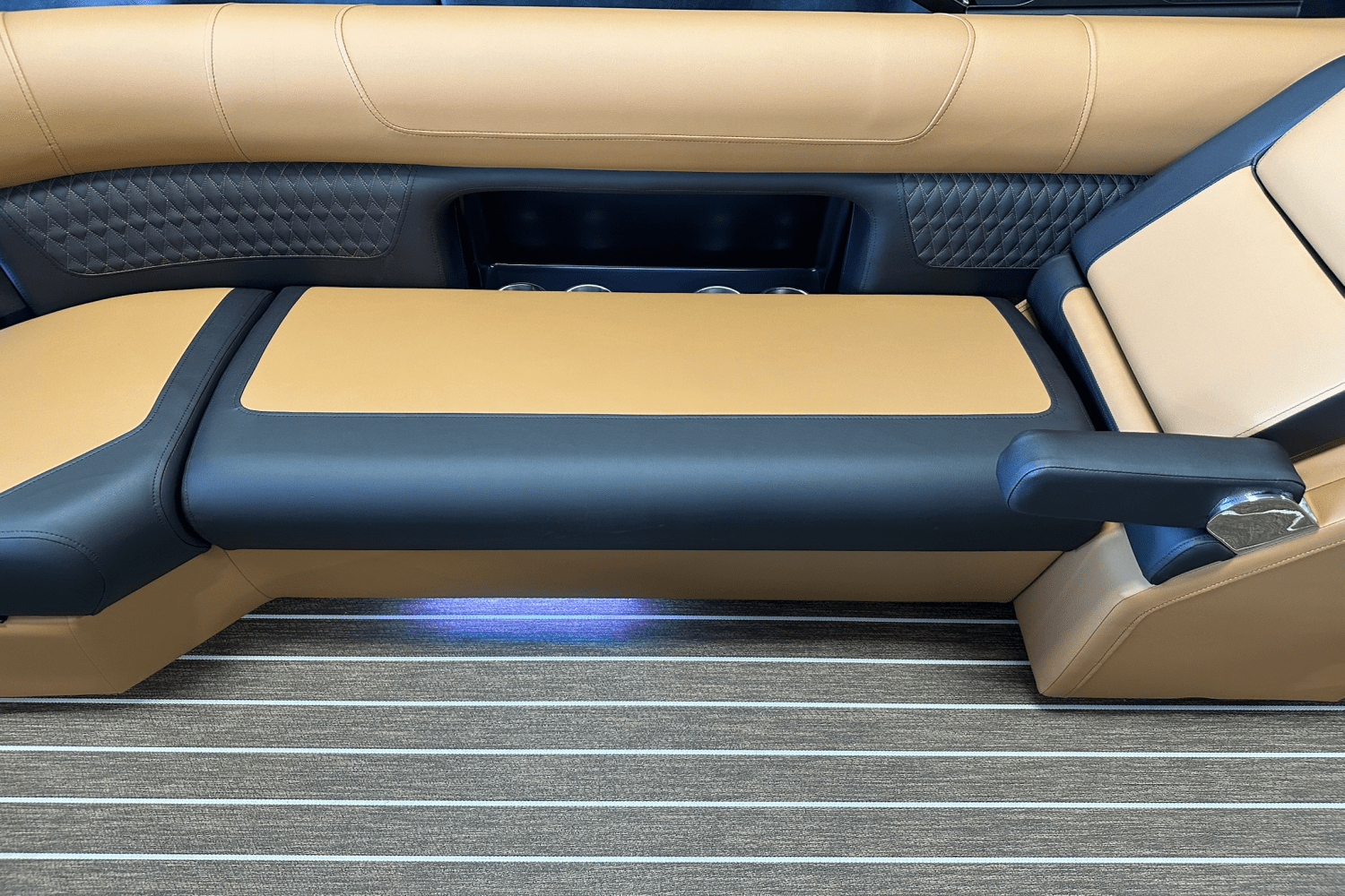 2026 Premier 250SOLARIS Image Thumbnail #12