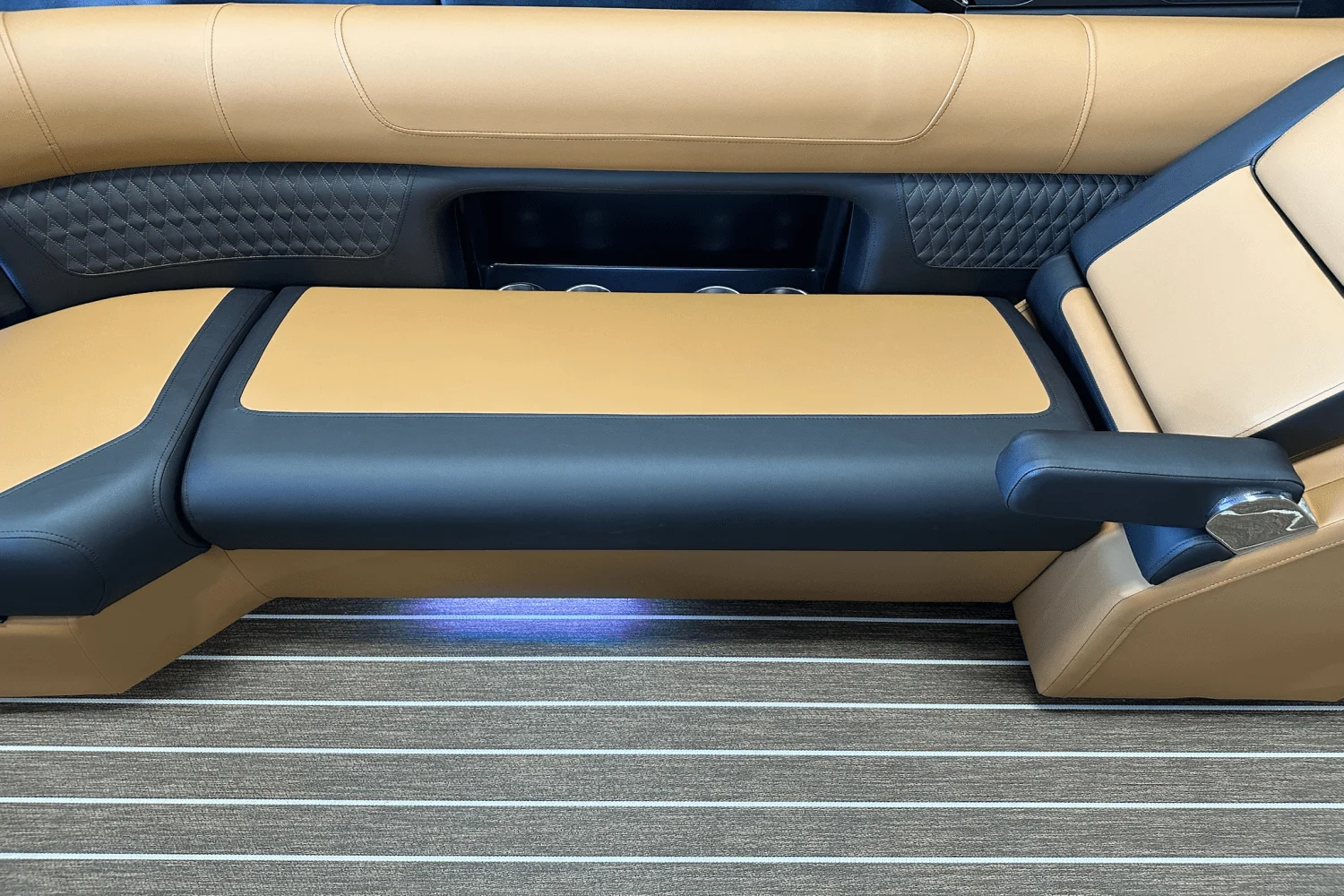 2026 Premier 250SOLARIS Image Thumbnail #12