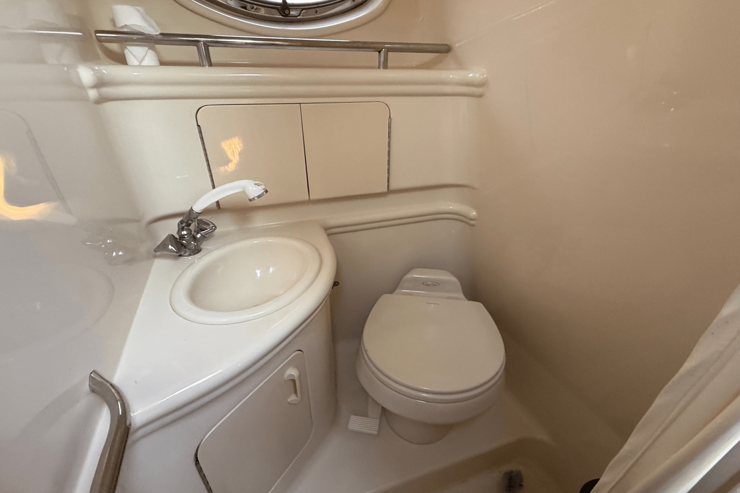 2003 Sea Ray 280 SUNDANCER Image Thumbnail #10