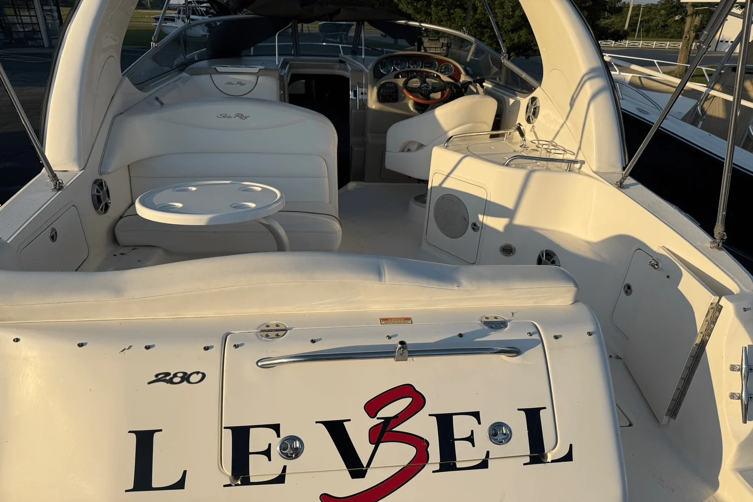 2003 Sea Ray 280 SUNDANCER Image Thumbnail #3