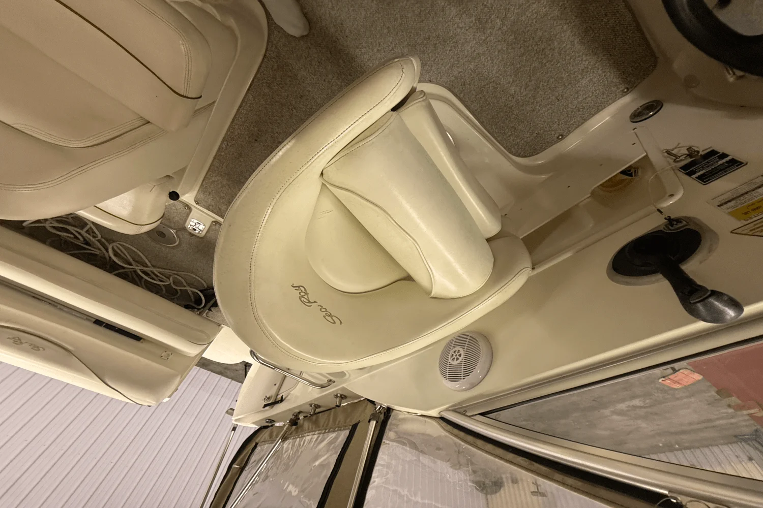 2003 Sea Ray 260 SUNDANCER Image Thumbnail #8