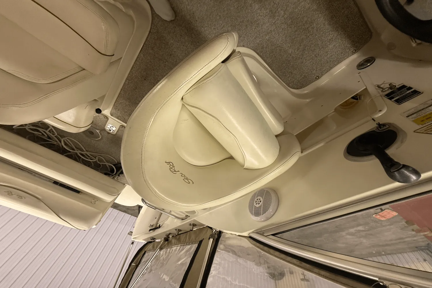 2003 Sea Ray 260 SUNDANCER Image Thumbnail #8