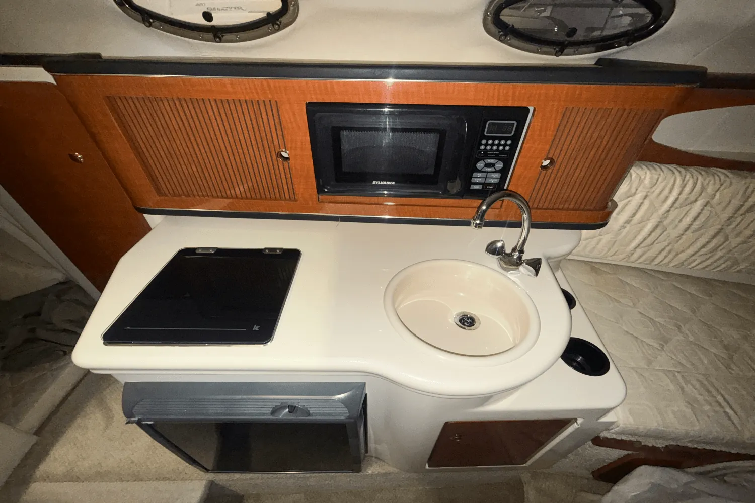 2003 Sea Ray 260 SUNDANCER Image Thumbnail #16