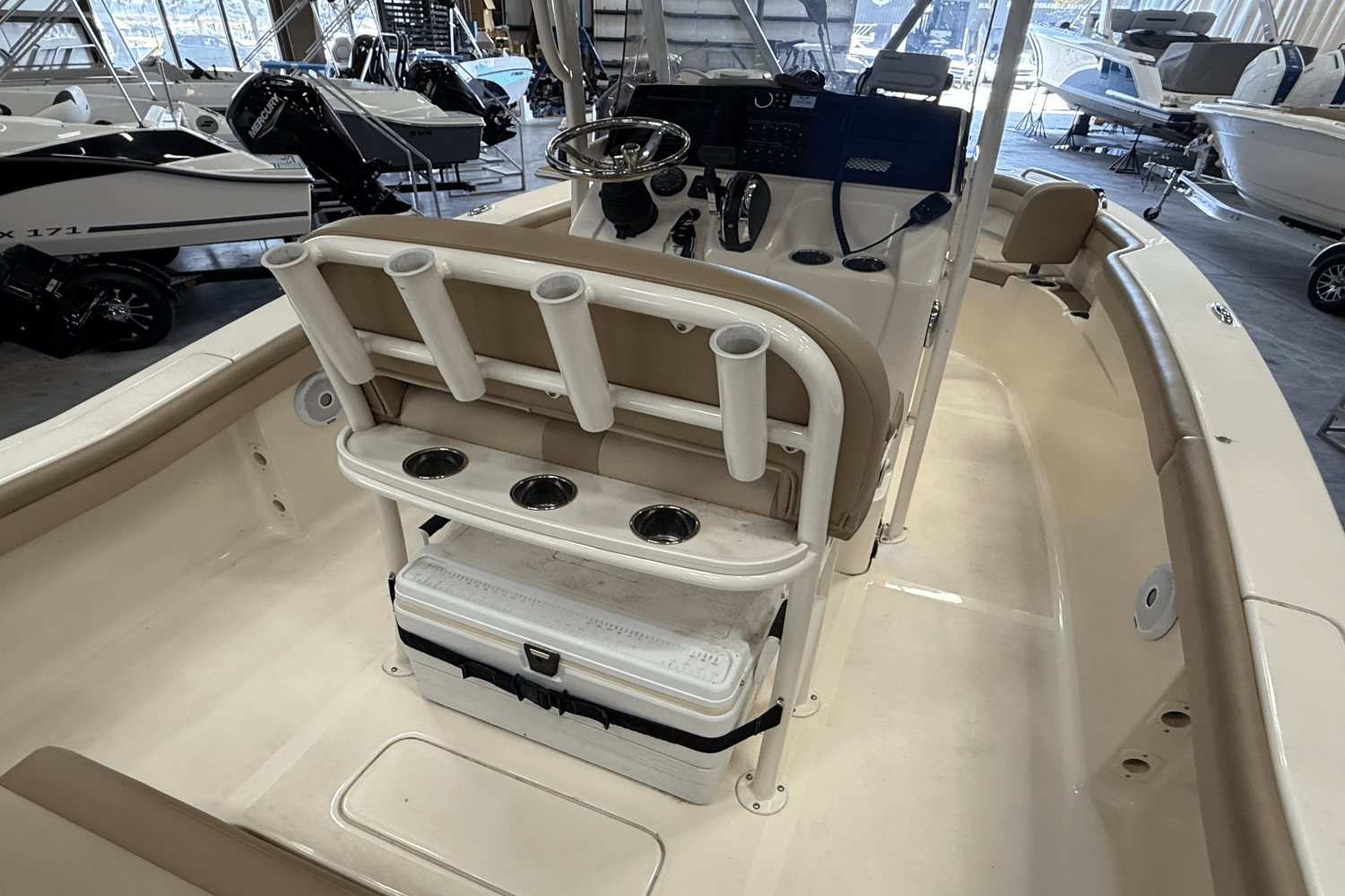 2019 Scout 215 XSF Image Thumbnail #5