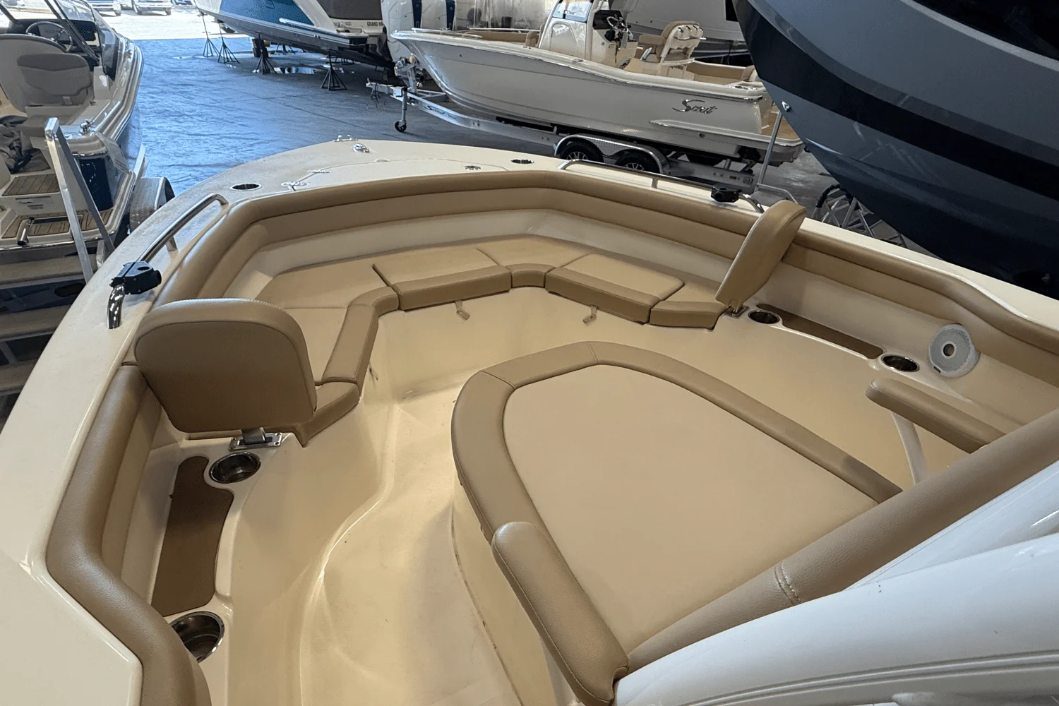 2019 Scout 215 XSF Image Thumbnail #12