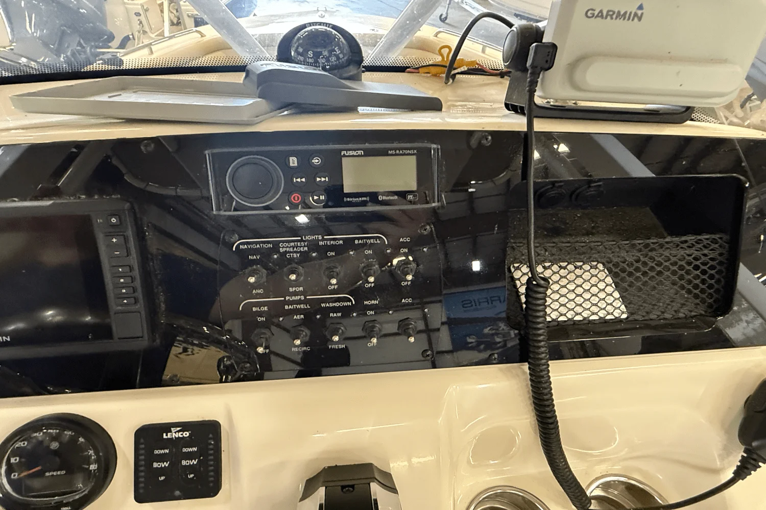 2019 Scout 215 XSF Image Thumbnail #9