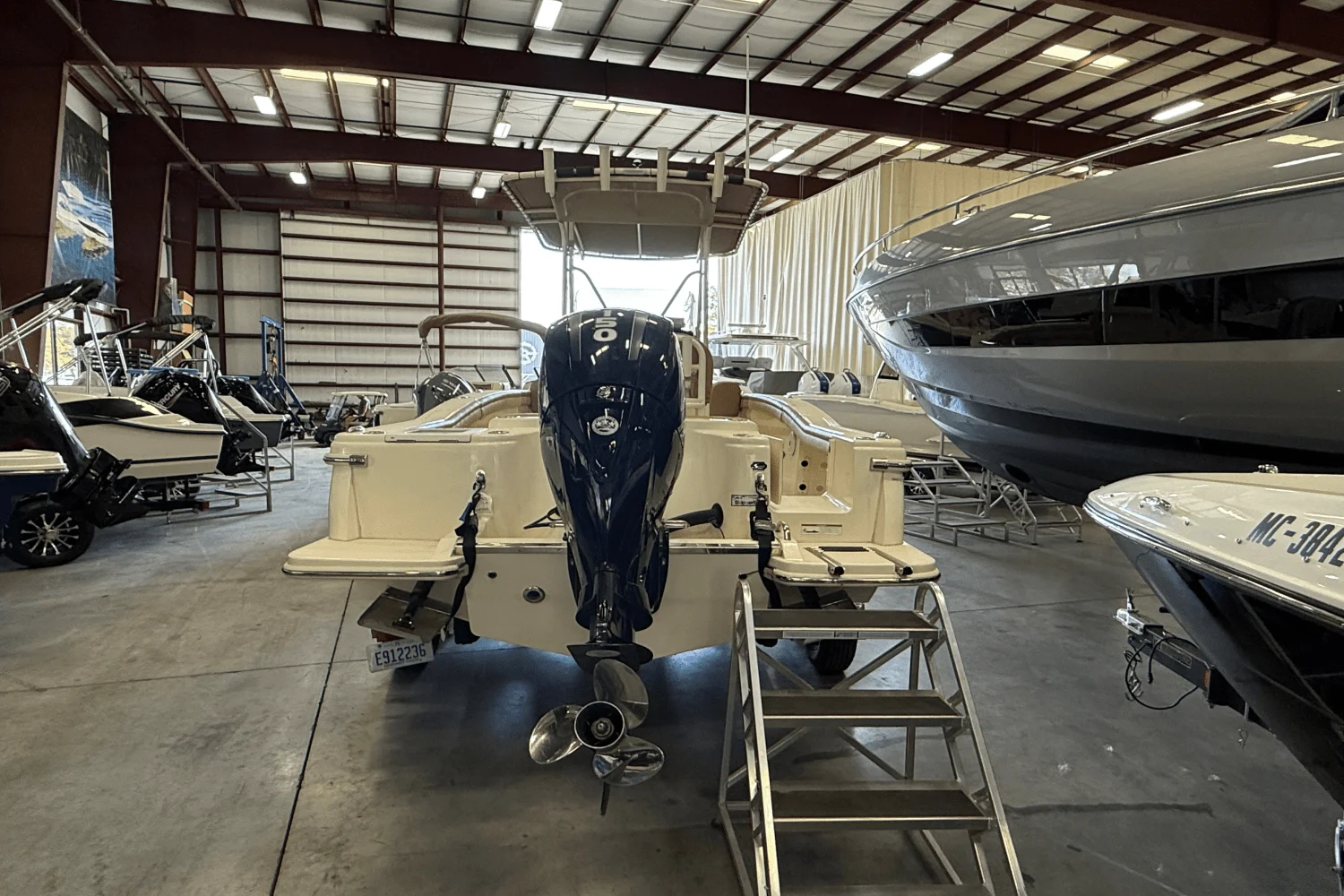 2019 Scout 215 XSF Image Thumbnail #3