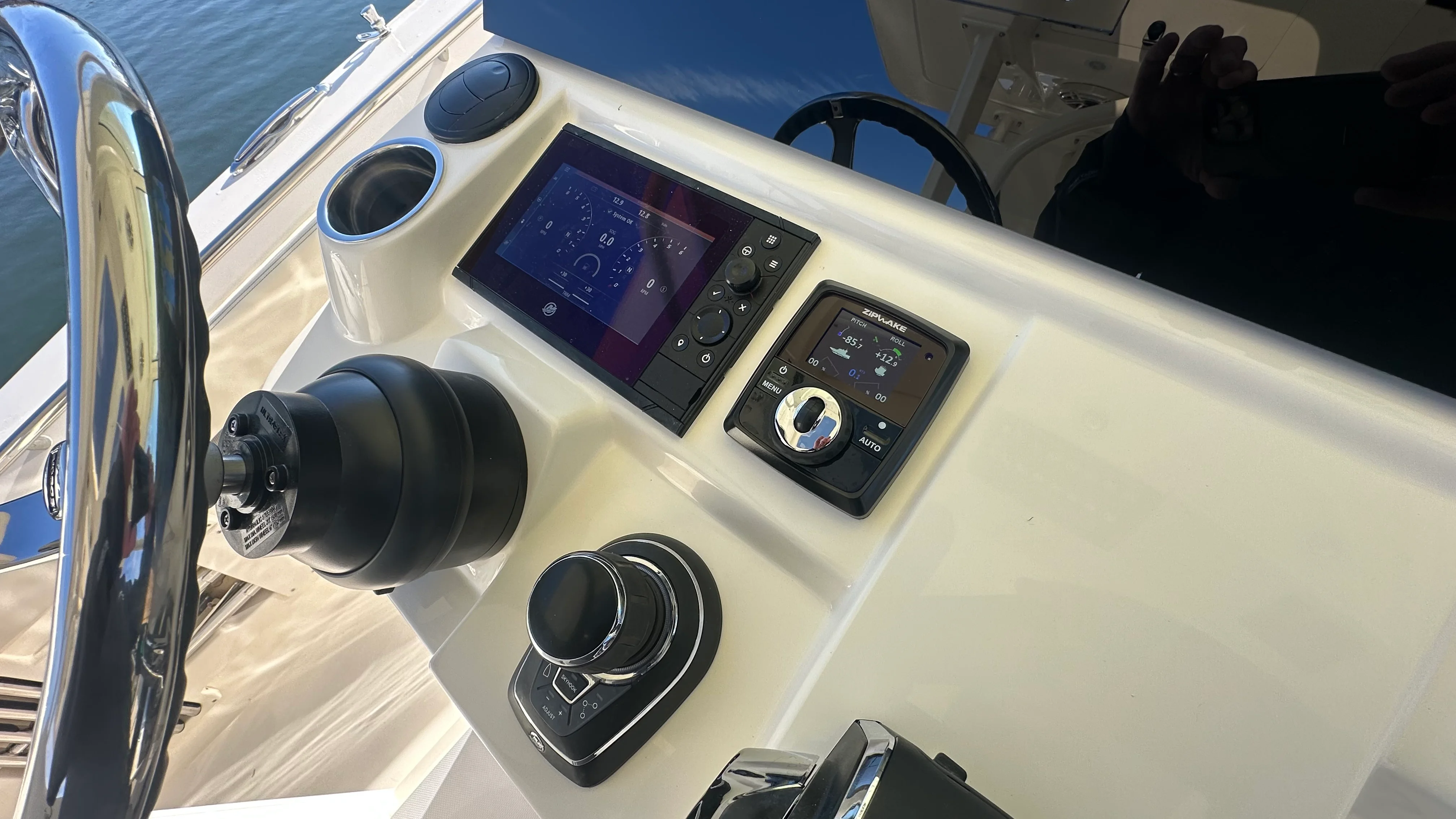 2026 Scout 330 LXF Image Thumbnail #30