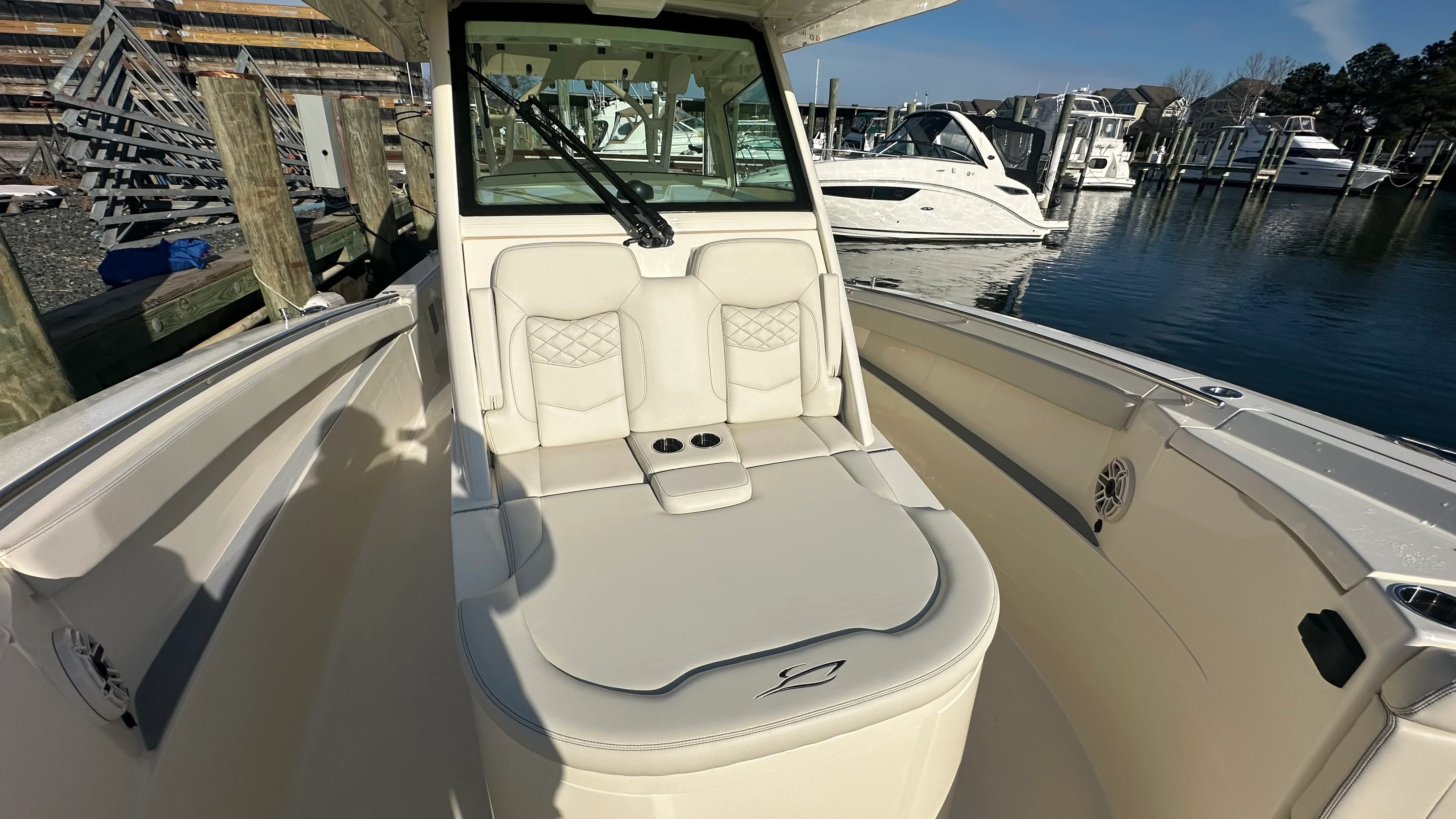 2026 Scout 330 LXF Image Thumbnail #40