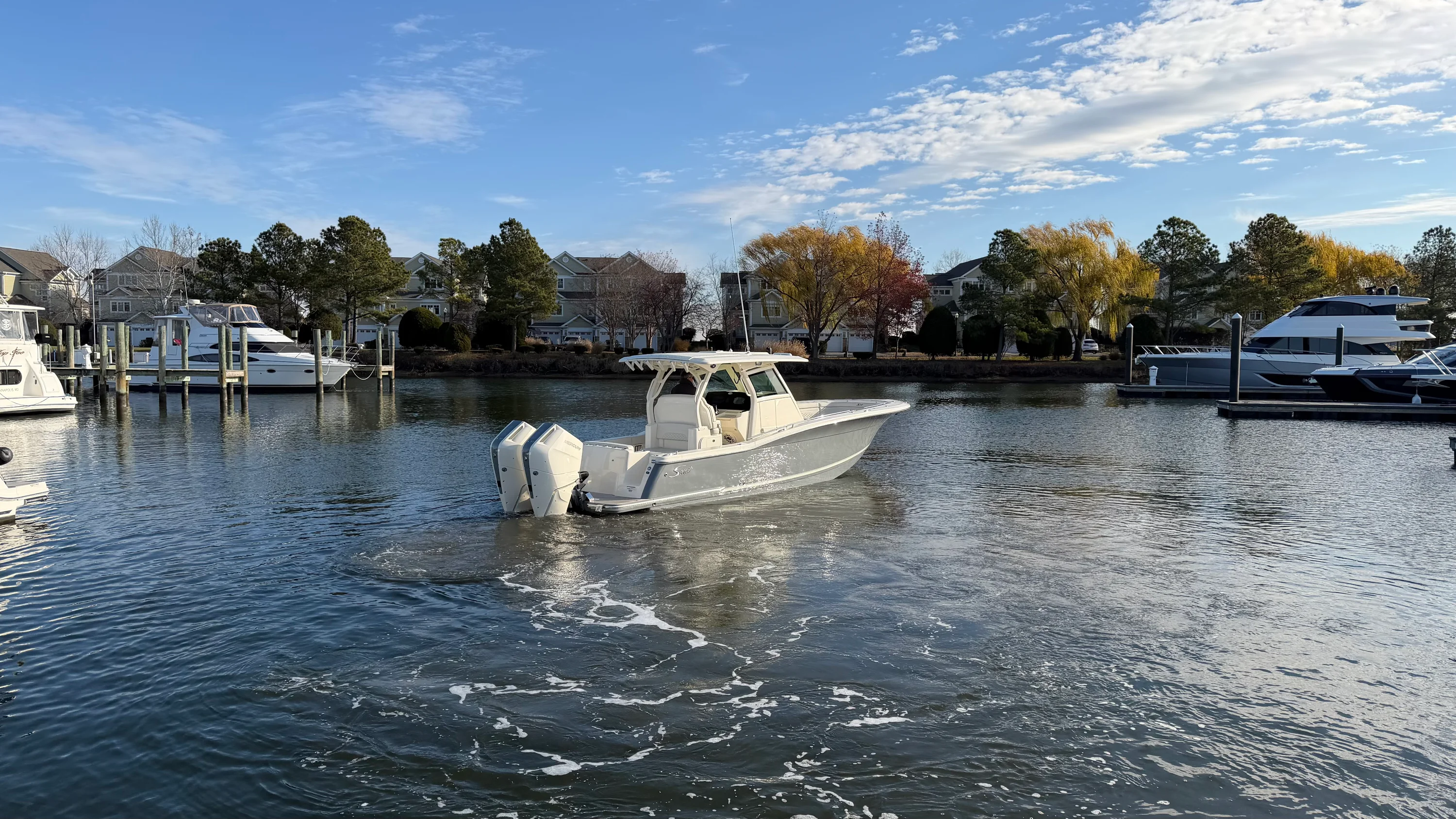 2026 Scout 330 LXF Image Thumbnail #2