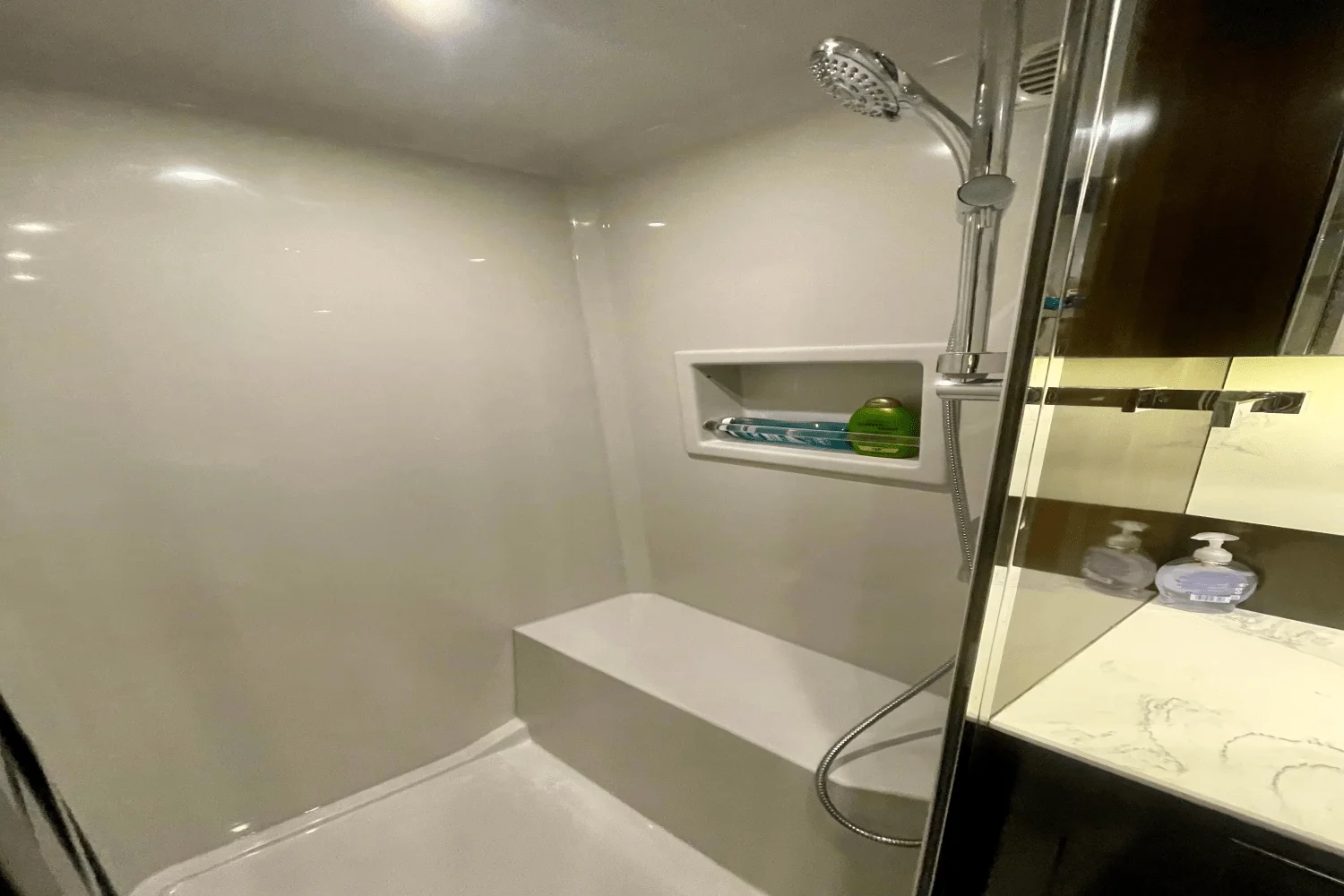 2023 Cruisers Yachts 46 CANTIUS Image Thumbnail #52