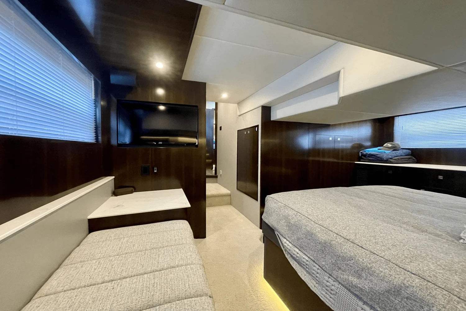 2023 Cruisers Yachts 46 CANTIUS Image Thumbnail #28