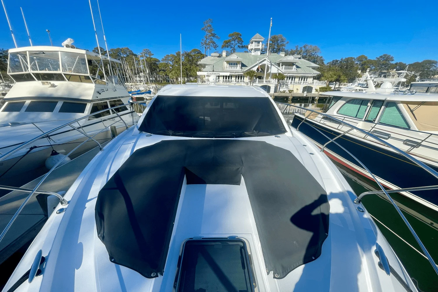 2023 Cruisers Yachts 46 CANTIUS Image Thumbnail #2