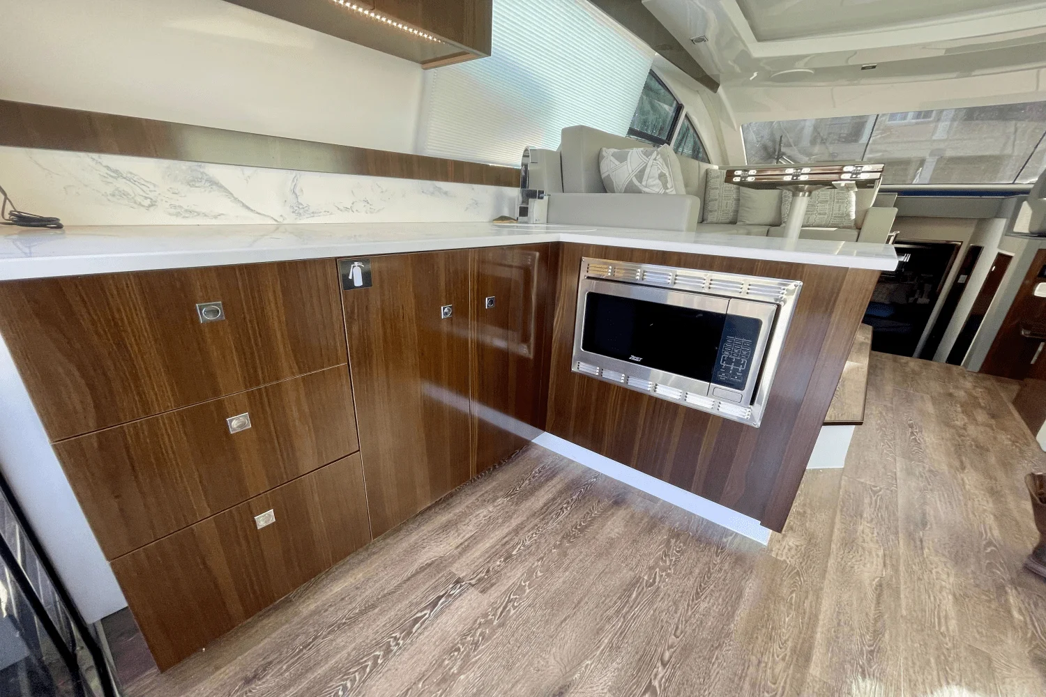 2023 Cruisers Yachts 46 CANTIUS Image Thumbnail #13