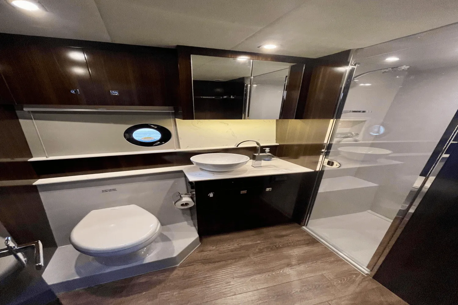 2023 Cruisers Yachts 46 CANTIUS Image Thumbnail #19