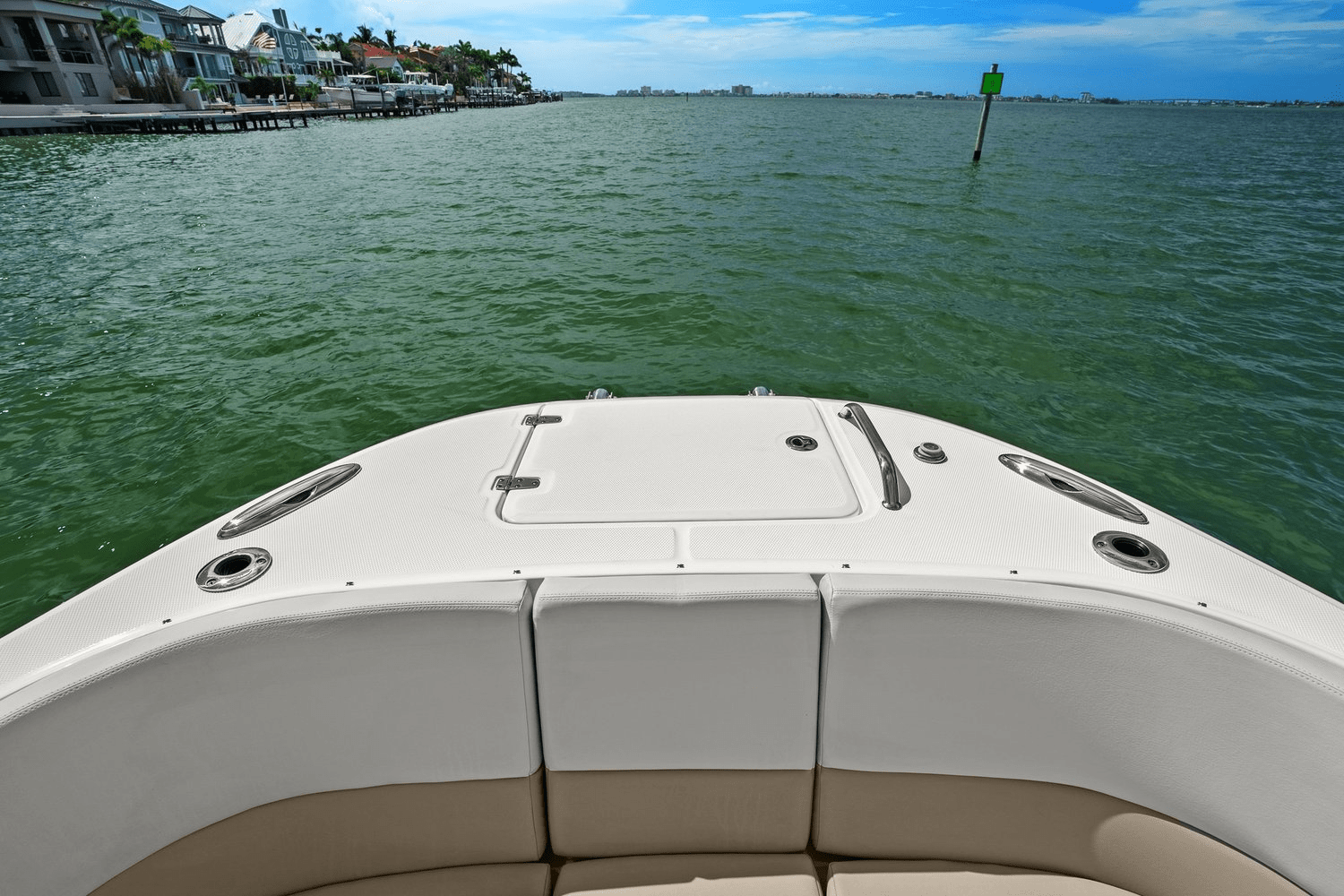 2020 Boston Whaler 320 VANTAGE Image Thumbnail #29