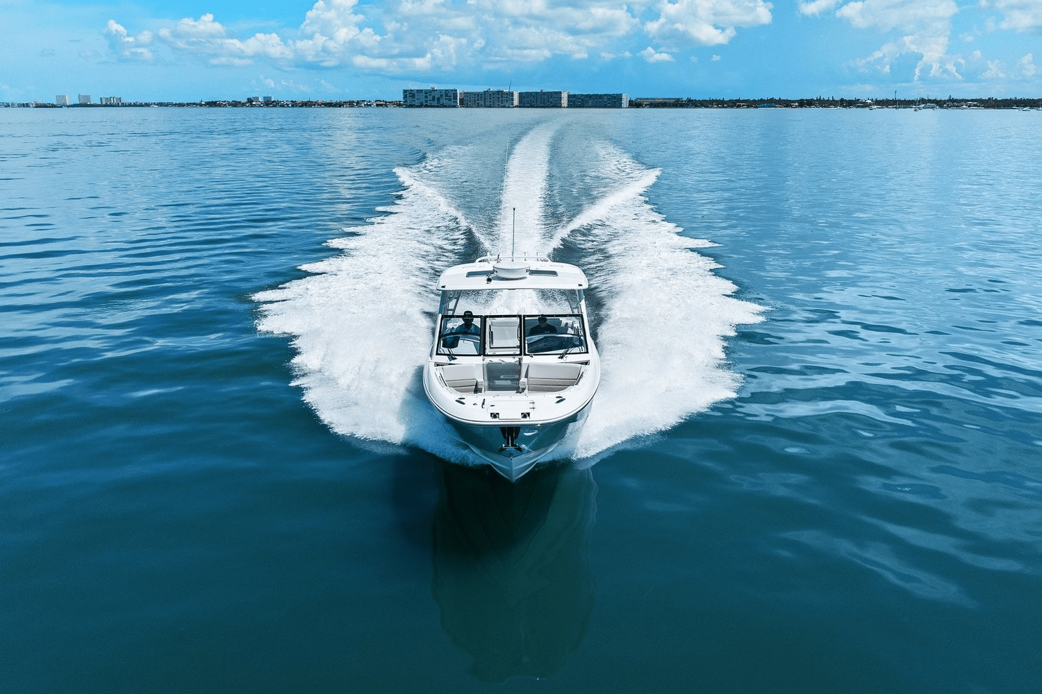 2020 Boston Whaler 320 VANTAGE Image Thumbnail #17